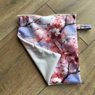 Mosható vízhatlan uzsonnás zacskó - cseresznyevirágzás